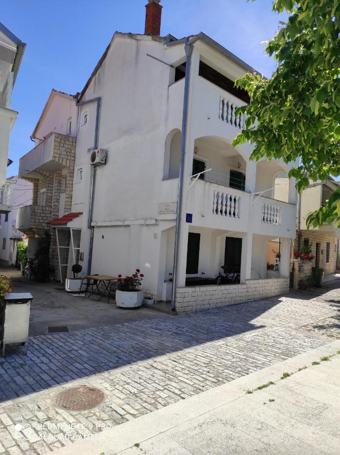 Roko Apartments Biograd Na Moru Buitenkant foto