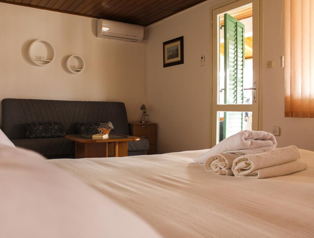 Roko Apartments Biograd Na Moru Buitenkant foto